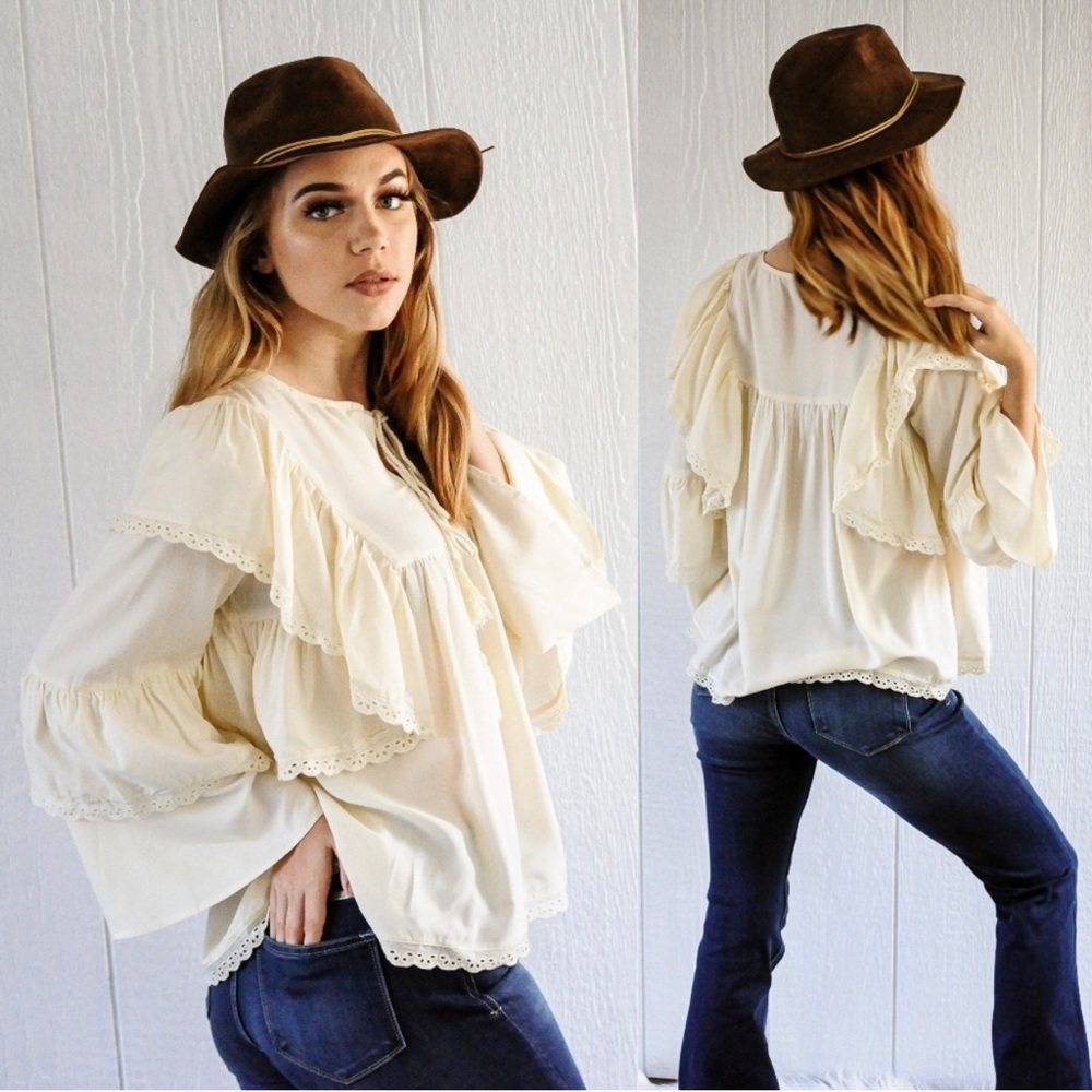 1 LEFT! Eyelet Boho Chic Top In Cream-Small - Picture 5 of 6
